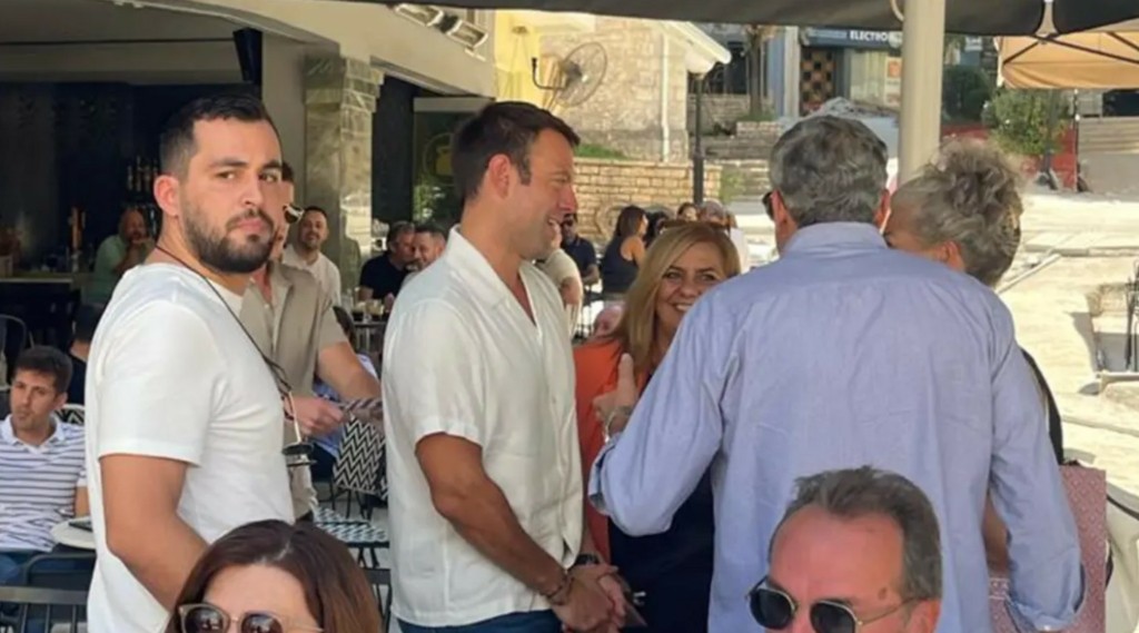 Στ. Κασσελάκης: Κάνει περιοδεία στο «κάστρο» της Όλγας Γεροβασίλη – «Η ανασφάλεια είναι ένδειξη αδυναμίας» απαντά εκείνη