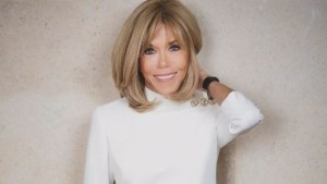 Μπριζίτ Μακρόν: «Η εξουσία με έκανε πιο σκληρή»– Η εξομολόγηση για τη δέκα χρόνια στο Ελιζέ