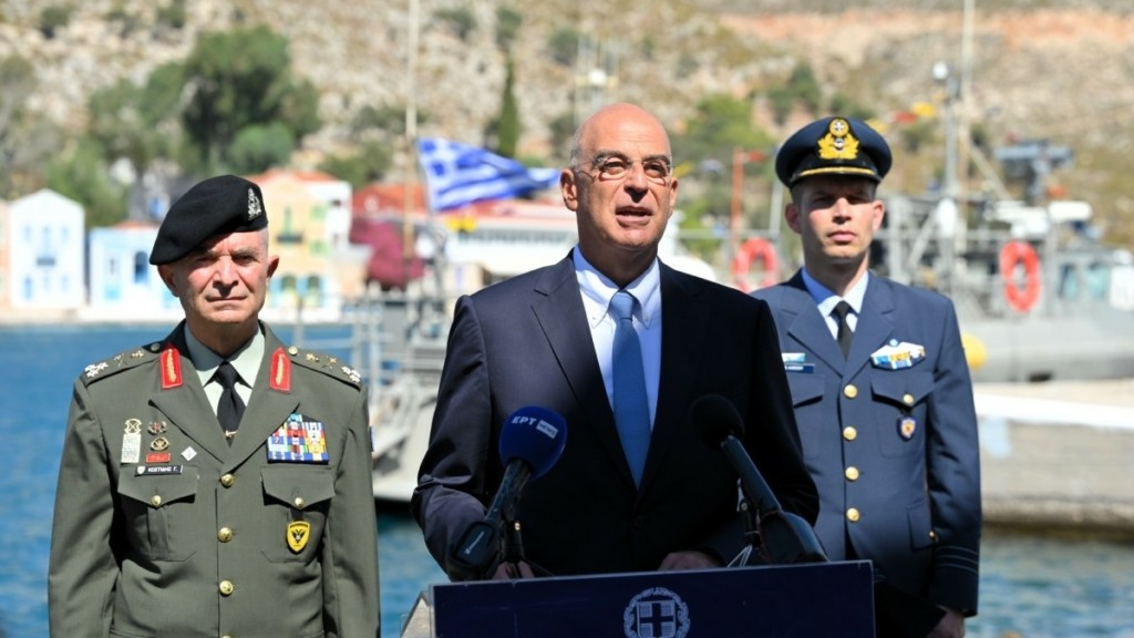 Δένδιας: “Κομβικό σημείο για την ΑΟΖ και την υφαλοκρηπίδα της πατρίδας μας το Καστελόριζο”