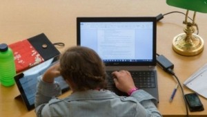 Υπουργείο Εργασίας: 563.000 νέες θέσεις εργασίας από το 2019 – Άνοδος 78,5% για την πλήρη απασχόληση