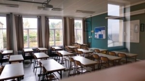 Χίος: Καταγγελία καθηγητριών για μαθηματικό που αυτοικανοποιούταν – Διατάχθηκε ΕΔΕ