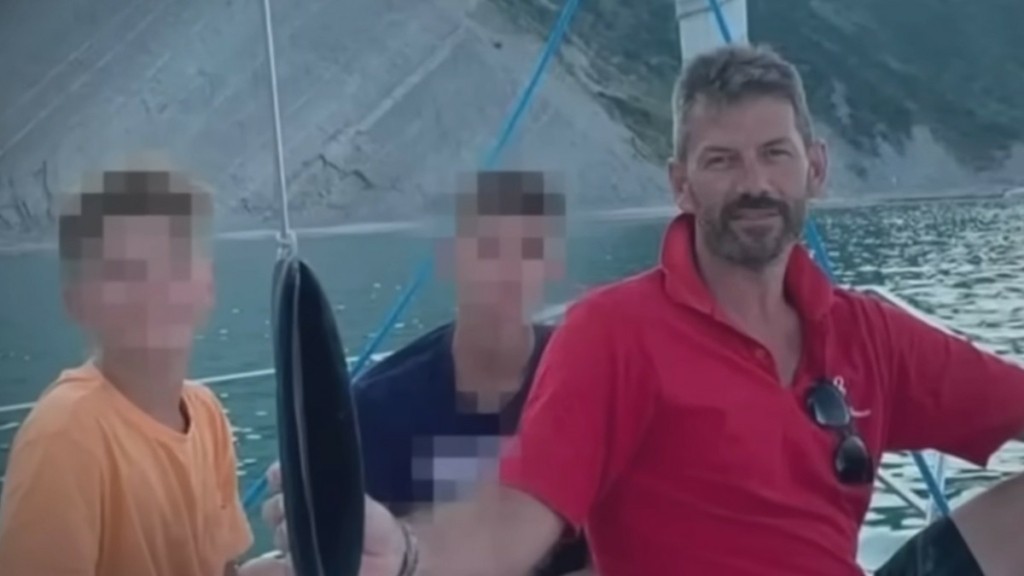 Ιταλία-μακελειό: “Μαχαίρωσα στον λαιμό τον πατέρα μου γιατί πονούσε” είπε ο 17χρονος Ρικάρντο