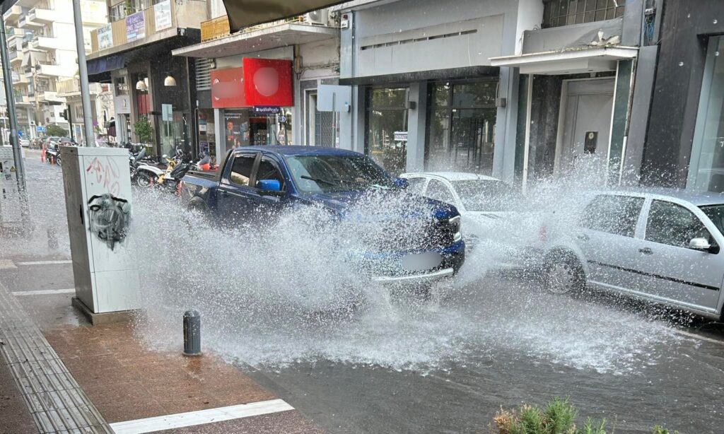 Εύβοια: Έχουν πέσει περισσότερα από 200 χιλιοστά βροχής το τελευταίο 24ωρο