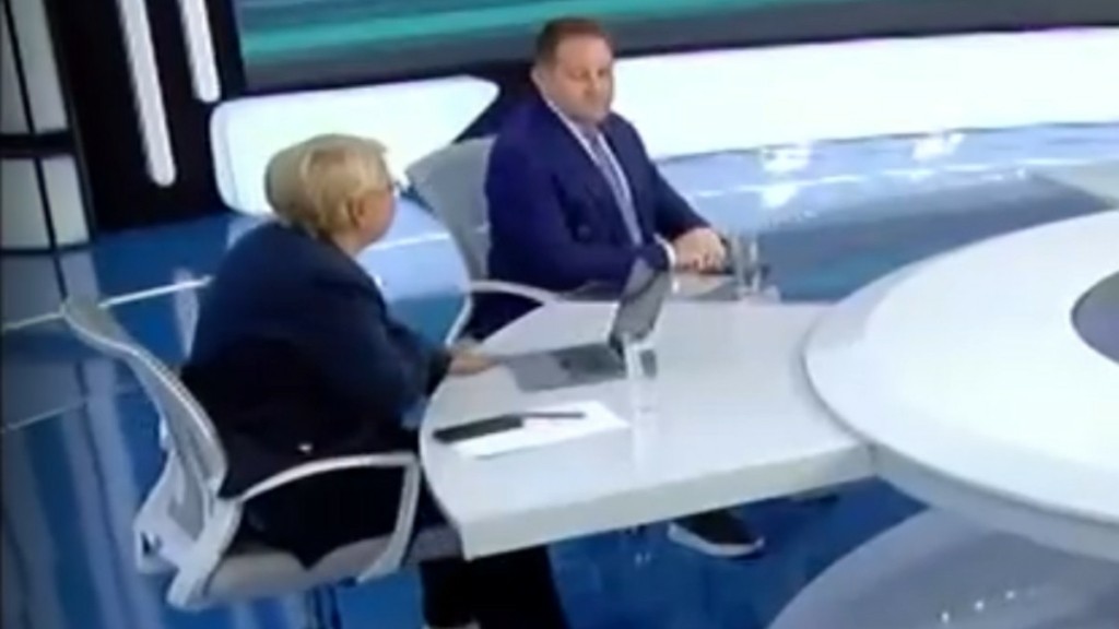 Ξαφνική αδιαθεσία για την Ελένη Καλογεροπούλου – “Δεν αισθάνομαι καλά, πρέπει να βγω λίγο έξω”