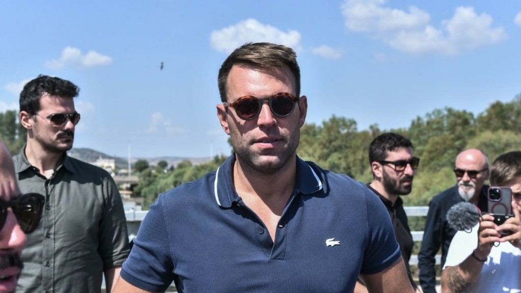 Κασσελάκης από Βόλο: “Η κυβέρνηση δεν ανέλαβε τις ευθύνες της” – “Ασπιρίνες” τα έργα που πραγματοποιεί”