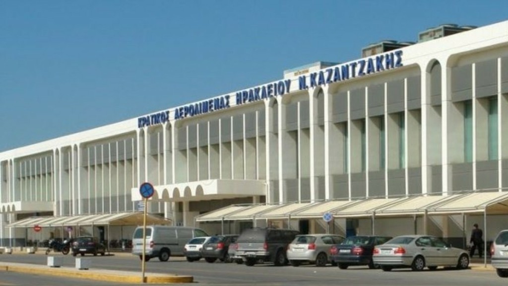Αναστάτωση στο αεροδρόμιο Ηρακλείου: Πρόβλημα στο σύστημα προσγείωσης στρατιωτικού αεροσκάφους