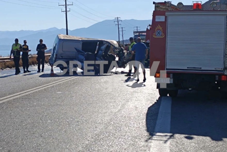 Κρήτη: 52χρονη συνοδηγός σε κλούβα η γυναίκα που σκοτώθηκε στο τροχαίο στον ΒΟΑΚ – Δείτε φωτογραφίες