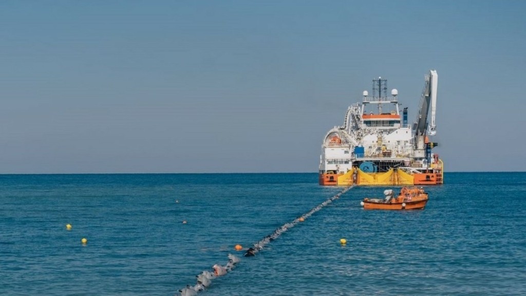 ΑΔΜΗΕ: Στην τελική φάση ο διαγωνισμός για τα υποβρύχια καλώδια στο Αιγαίο