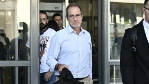 Δίκη Λιγνάδη: Στο εδώλιο ξανά για τρεις βιασμούς ανηλίκων – Έγινε δεκτή η εισαγγελική έφεση