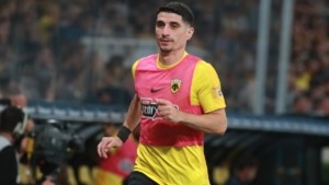 ΑΕΚ: Μάνταλος μέχρι το 2027 – Ανακοινώθηκε στα matrix της Allwyn Arena