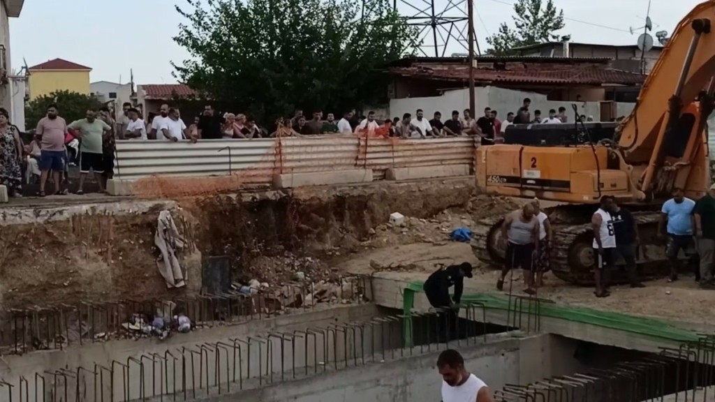 Μενίδι: Άνδρας έπεσε σε ρεματιά 4 μέτρων – Μεταφέρθηκε στο νοσοκομείο