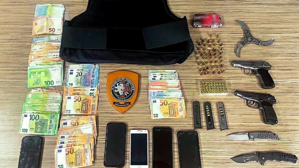 Εξαρθρώθηκε κύκλωμα τα μέλη του οποίου εκβίαζαν καταστηματάρχες σε Μύκονο και Αττική