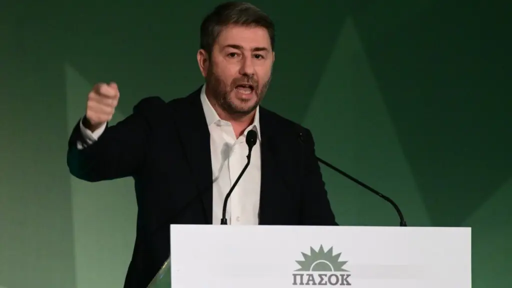 ΠΑΣΟΚ: Παρών στην κηδεία της Βάσως Παπανδρέου ο Ανδρουλάκης – Θα εκφωνήσει επικήδειο