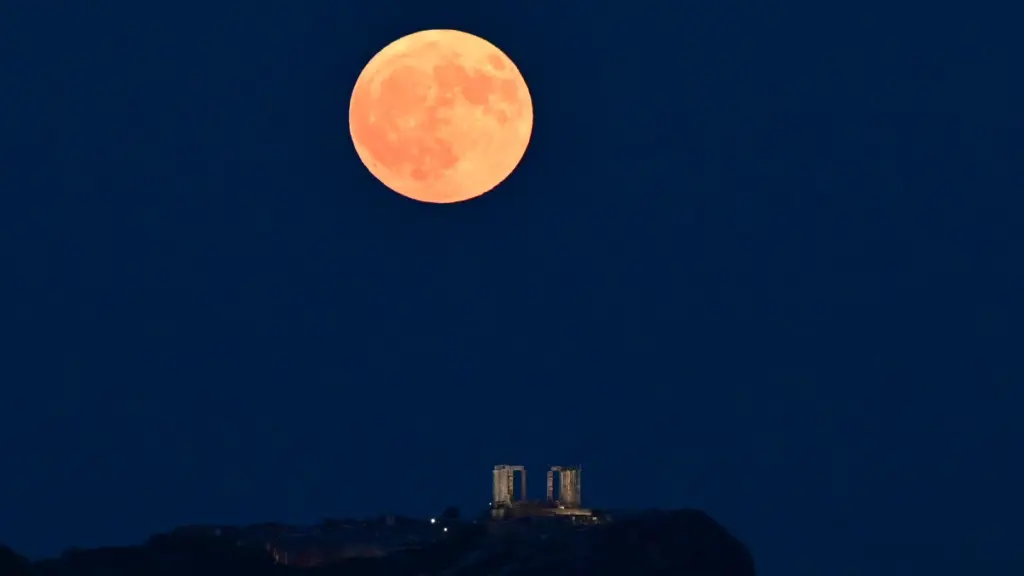 Πανσέληνος Σεπτεμβρίου: Σήμερα κορυφώνεται το ”φεγγάρι του καλαμποκιού”