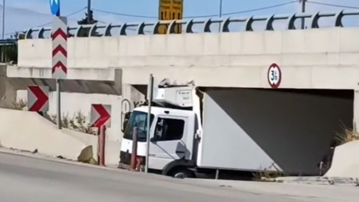 Πάτρα φορτηγό