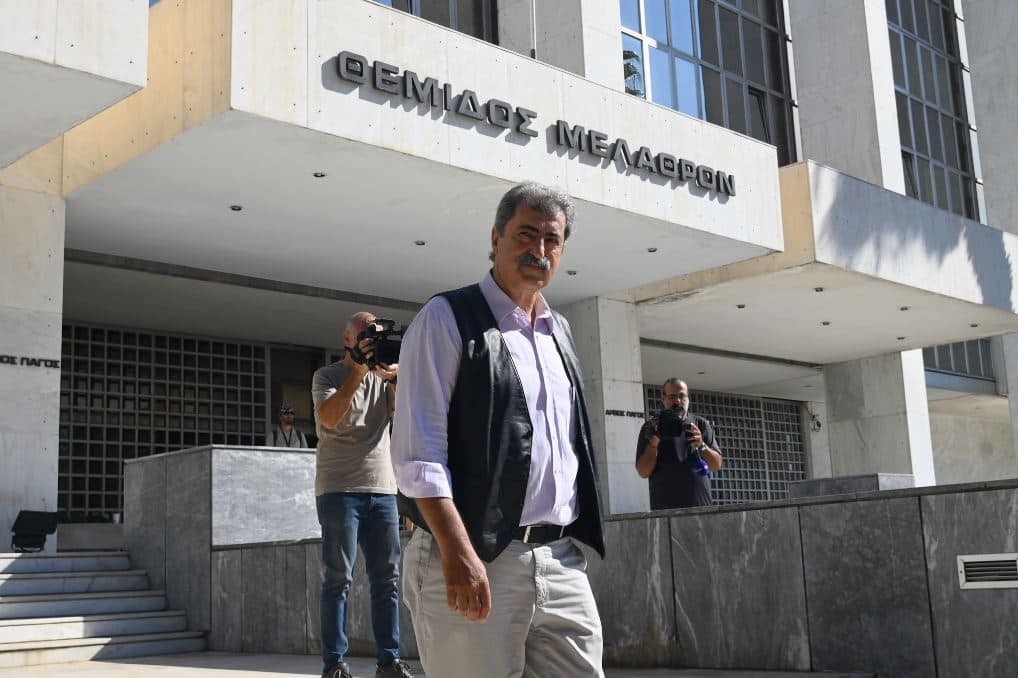 Παύλος Πολάκης: Στον Άρειο Πάγο με αιτήματα για το ΚΕΕΛΠΝΟ και την Αθηνά Λινού