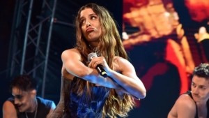 Μαρίνα Σάττι: Τα νεότερα για την υγείας της – Αναβάλλονται και οι συναυλίες της στην Αμερική