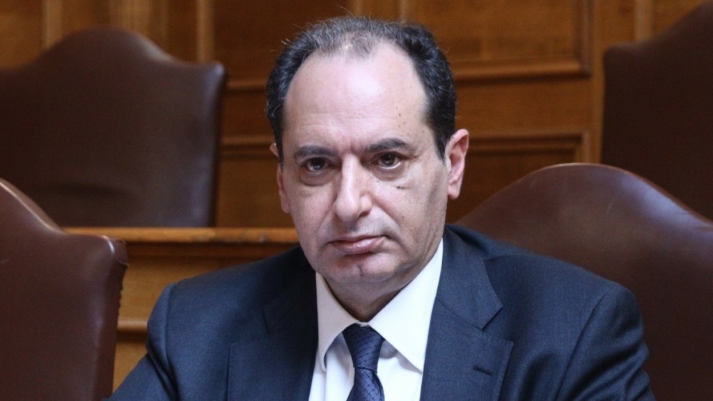 Σπίρτζης: Αίτημα στον Κακλαμάνη για ενεργοποίηση του άρθρου 86 παρ.5