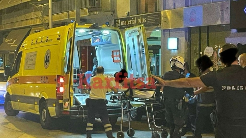 Τρόμος στη Θεσσαλονίκη: Τρεις τραυματίες από επίθεση με μαχαίρι (pics)