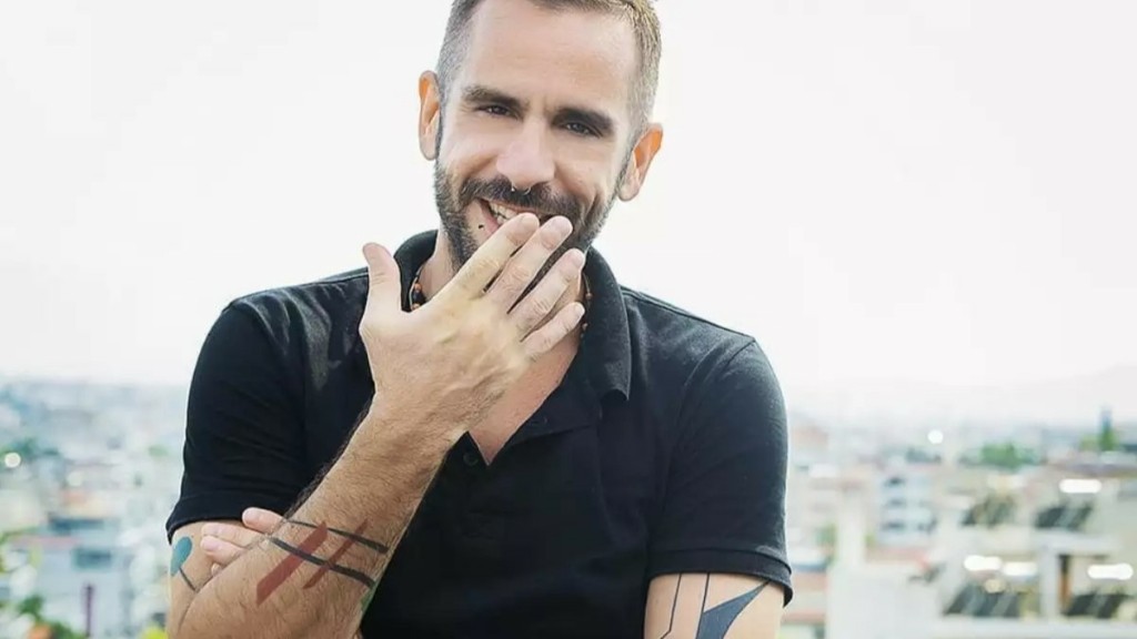 Παναγιώτης Τσακαλάκος: Ανακοίνωσε ότι θα γίνει για δεύτερη φορά πατέρας (vid)