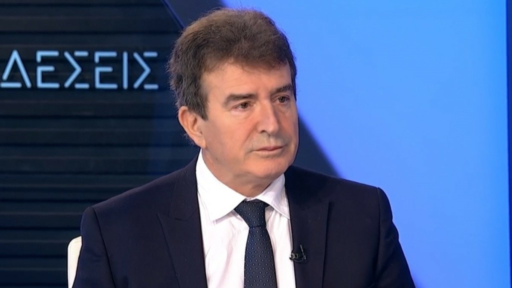 Χρυσοχοΐδης: Μηδενική ανοχή σε σοβαρές παραβάσεις όπως η χρήση κινητού και η κατανάλωση αλκοόλ