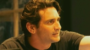 Οδυσσέας Παπασπηλιόπουλος: «Μπορώ να νιώθω ένοχος για κάτι εντελώς απροσδιόριστο, Είμαι σχεδόν εθισμένος σε αυτό το συναίσθημα»