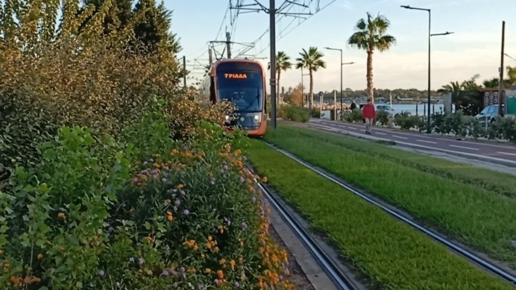 Γλυφάδα: Το σημείο που το τραμ χτύπησε τον 14χρονο