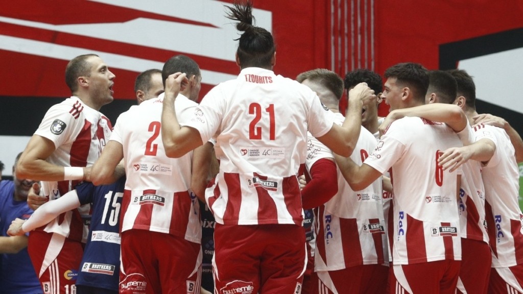 Σεν Ναζέρ – Ολυμπιακός 1-3: Θρίαμβος στην Γαλλία και αγκαλιά με την οκτάδα του Champions League