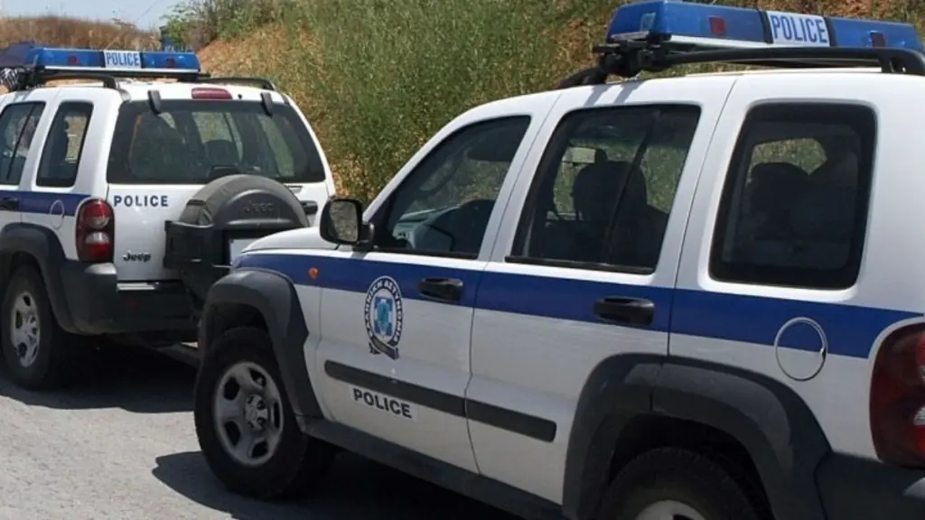 Ανήλικοι έστησαν ενέδρα σε 19χρονο δόκιμο της ΑΕΝ στα Χανιά – Τον χτύπησαν με γκλομπ