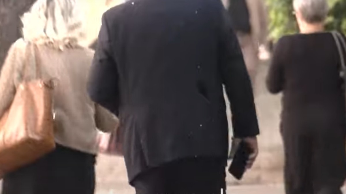 Μπελέρης επίθεση με αυγά