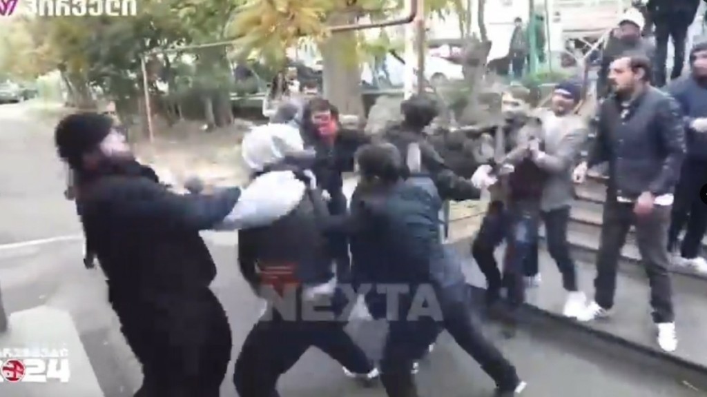 Κρίσιμες εκλογές στη Γεωργία: Πράξεις βίας καταγγέλλει η πρόεδρος της χώρας (vid)