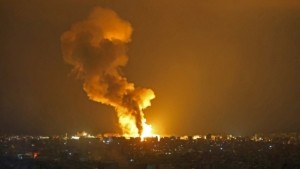 Μέση Ανατολή: Συντονισμένη επίθεση Χεζμπολάχ και Ιράν στο Ισραήλ – Απαντάει με βομβαρδισμούς στον Λίβανο ο IDF (Βίντεο)