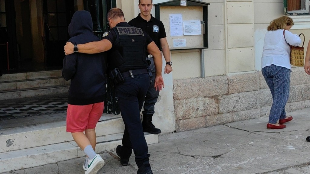 Ναύπλιο: Απολογείται σήμερα ο 13χρονος για την επίθεση σε βάρος συμμαθητή του σε σχολείο στο Κρανίδι