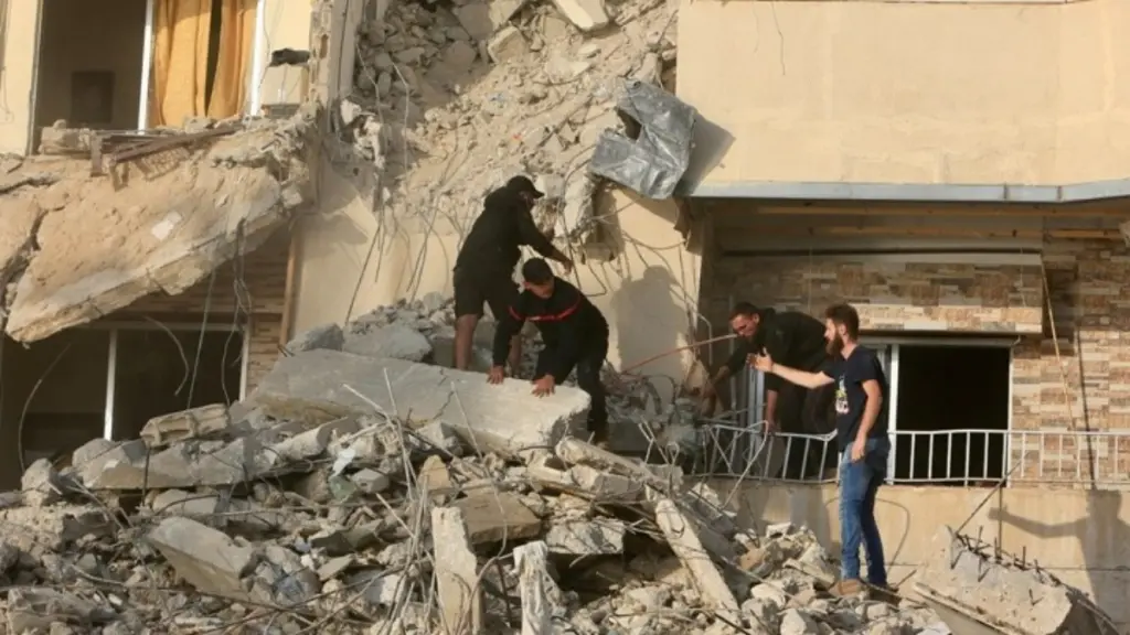 Συνεχίζεται η κόλαση του πολέμου στον Λίβανο: Το Ισραήλ καλεί να εκκενωθούν περιοχές στο νότιο τμήμα