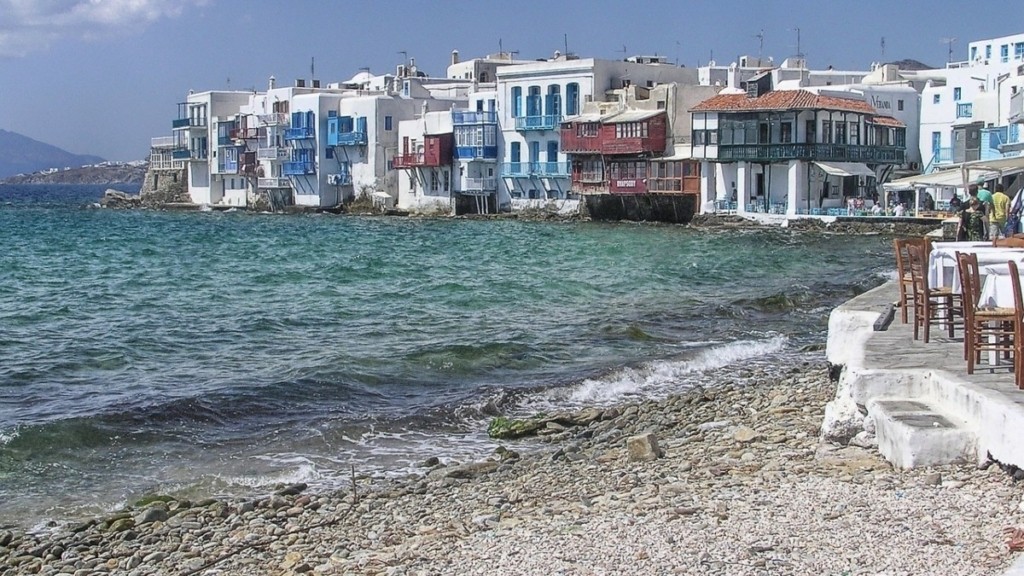 Μύκονος: Συνελήφθη 34χρονος για revenge porn – Διακινούσε πορνογραφικά βίντεο έναντι αμοιβής μέσω fake προφίλ