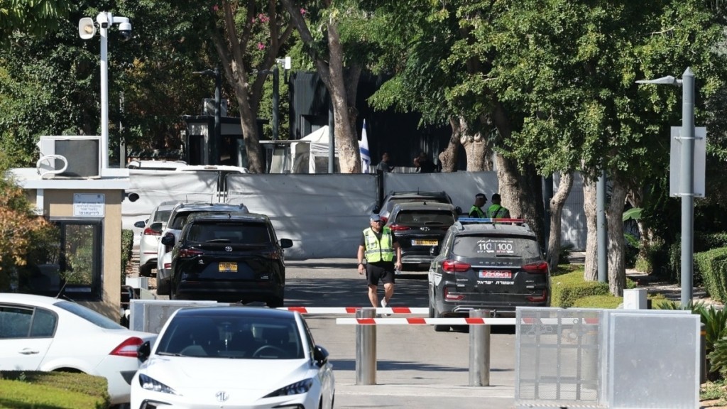 Ισραήλ: Το χτύπημα της Χεζμπολάχ με στόχο το σπίτι του Νετανιάχου και η ανησυχία για τα «τρυπήματα» της αεράμυνας του