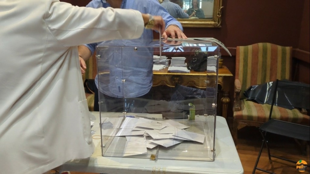 ΠΑΣΟΚ: Άνοιξαν οι κάλπες για την ανάδειξη του νέου προέδρου – Από τις 7 μέχρι τις 19:00 η ψηφοφορία