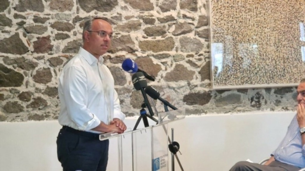 Χρ. Σταϊκούρας: Στο Ηράκλειο για επισκέψεις σε εργοτάξια και συναντήσεις με φορείς