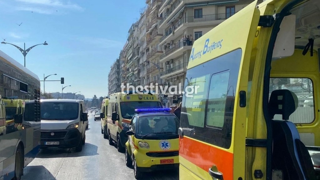 ΟΑΣΘ για το τροχαίο με νεκρή ηλικιωμένη: Το λεωφορείο ήταν ακινητοποιημένο και για άγνωστους λόγους μετακινήθηκε