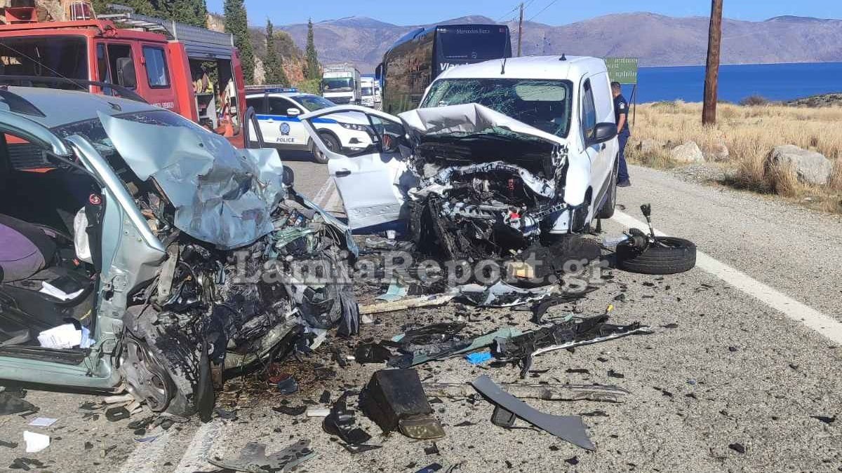 Τραγωδία στον Άγιο Βασίλειο Φωκίδας – Δυο νεκροί μετά από τροχαίο