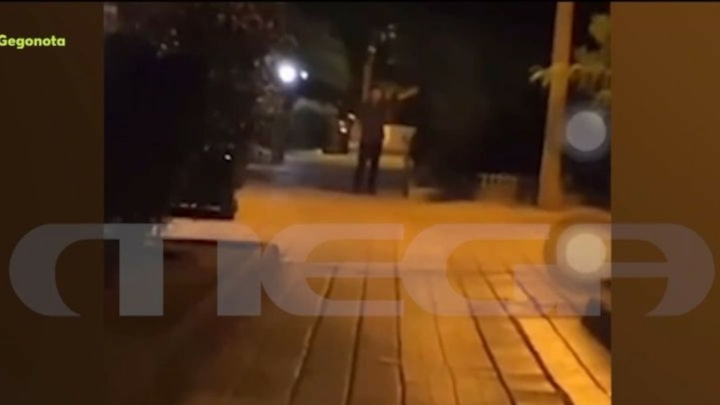 Χαλάνδρι: Βίντεο ντοκουμέντο από τις απειλές του Κινέζου με μαχαίρι προς ανήλικους