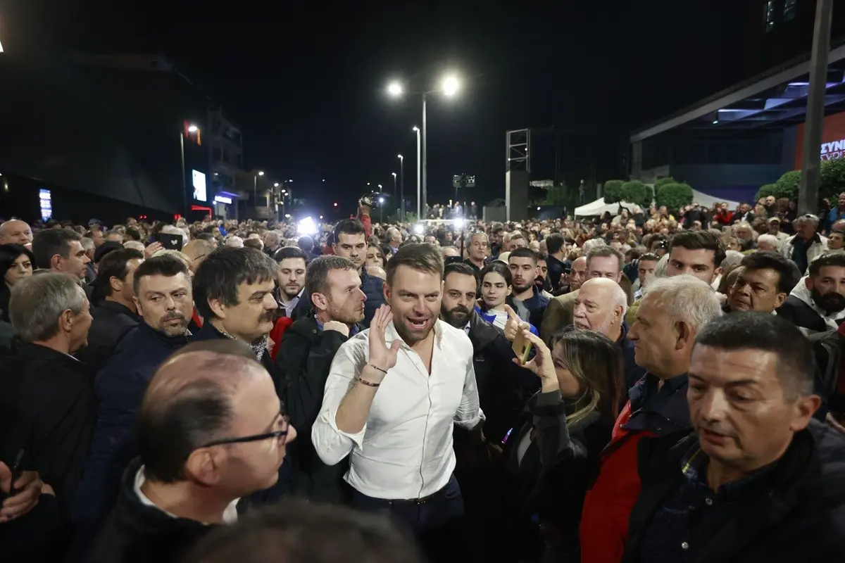 Συνέδριο ΣΥΡΙΖΑ: Επέστρεψε στο Γκάζι ο Κασσελάκης – «Μέχρι τέλους με την πλέμπα εγώ»