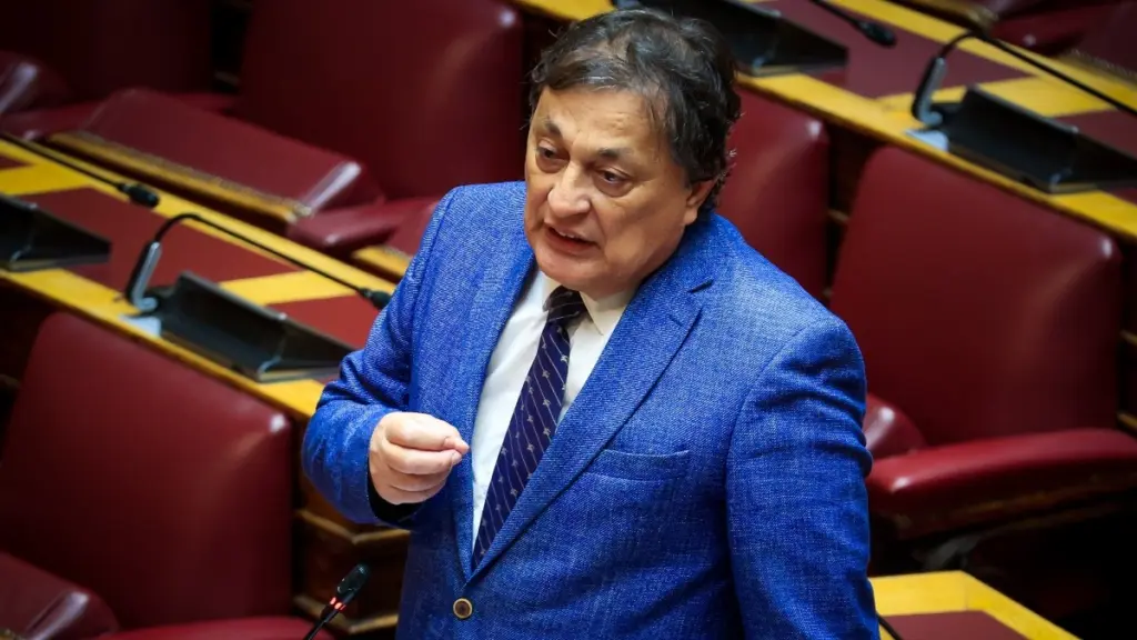 Αυλωνίτης: Είμαι ανοιχτός να συζητήσω με την κα. Καρυστιανού