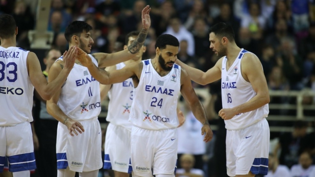 Ελλάδα – Βρετανία 77-67: Ζόρικη νίκη για τη «γαλανόλευκη» στο κατάμεστο «Παλατάκι»