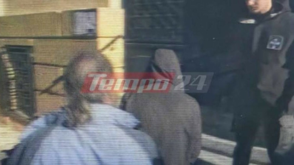 Πάτρα: Για ανθρωποκτονία αναμένεται να διωχθεί ο 49χρονος μετά τον θάνατο της Γαρυφαλλιάς