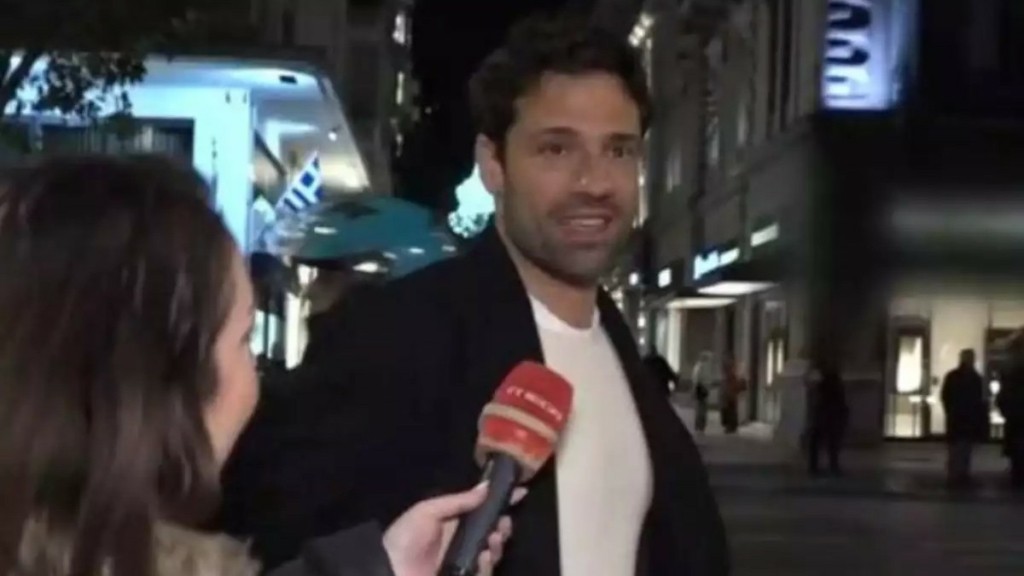 Κωνσταντίνος Αργυρός: Νέα εμφάνιση στο κέντρο της Αθήνας – Λίγες μέρες μετά τη γέννηση του γιου του