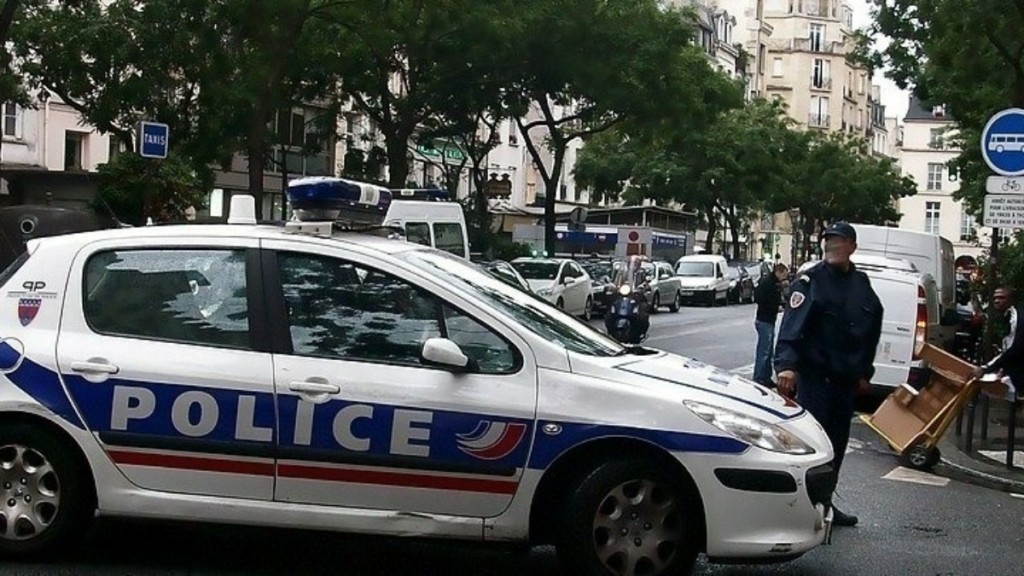 Παρίσι: Επίθεση με τσεκούρι σε σιδηροδρομικό σταθμό έπειτα από συμπλοκή – Τέσσερις τραυματίες