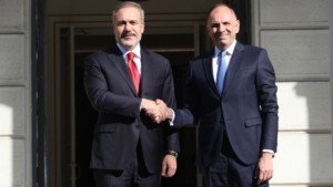 Συνάντηση Γεραπετρίτη – Φιντάν στη Σόφια στη σκιά της “Γαλάζιας Πατρίδας”