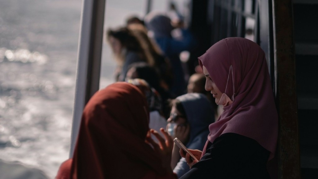 Ελβετία: Η “απαγόρευση της μπούρκα” θα τεθεί σε ισχύ από το 2025
