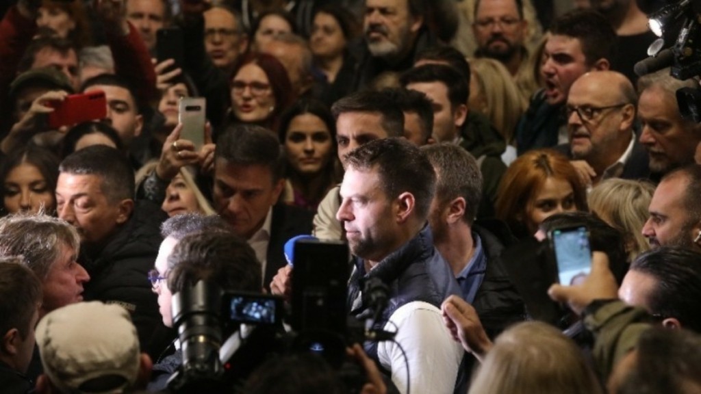 ΣΥΡΙΖΑ: Συνεχίζεται σήμερα το συνέδριο – Νέο κόμμα ανακοινώνει το μεσημέρι ο Κασσελάκης